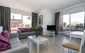 Apartamentos Los Jerónimos