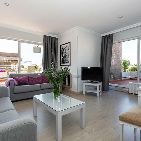 Apartamentos Los Jerónimos Madrid Exterior foto