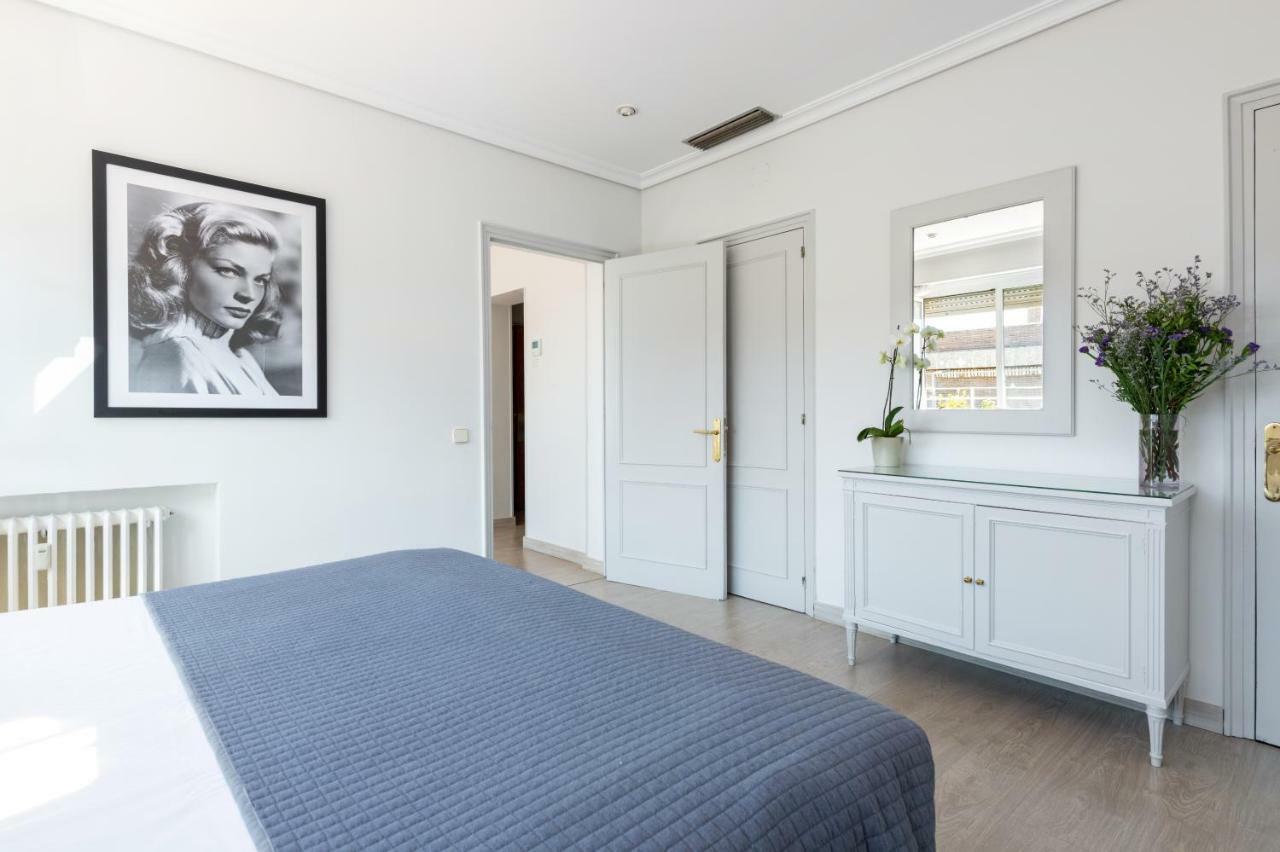Apartamentos Los Jerónimos Madrid Exterior foto